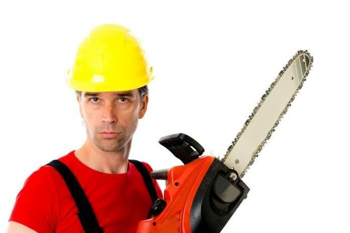 repair a chain saw
