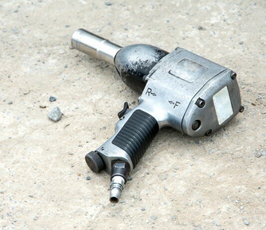 How to Oil an Impact Wrench